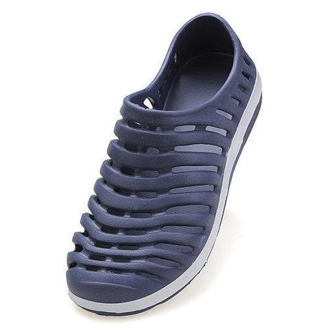 Men Pure Color Hollow Out Breathable Slip On Flat Beach Shoe