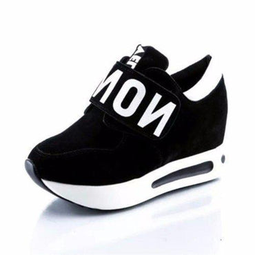 Black White Letter Cloth Hook Loop Flat Running Sport Casual Shoes