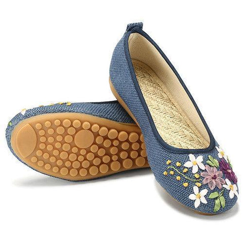 Big Size Flower Print National Wind Slip On Flat Shoes