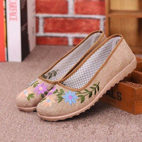 Floral Print Slip On Retro Flat Embroidery Breathable Shoes