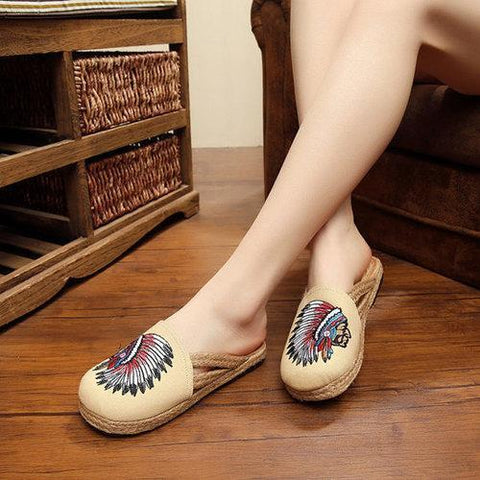 Embroidery Pattern National Wind Vintage Slip On Flat Sandals