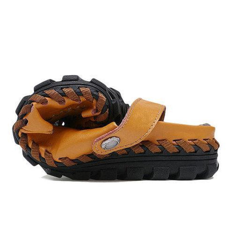 Men Beach Breathable Hollow Out Leather Sandals