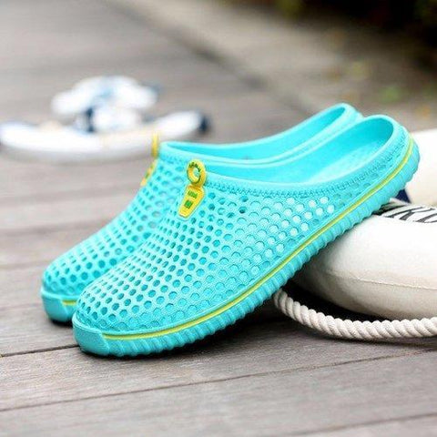 Men Breathable Hollow Out Slip On Flat Beach Slippers