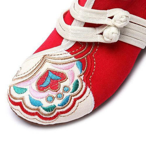 Vintage Chinese Embroidered Flower Mary Janes Buckle Casual Flat Loafers