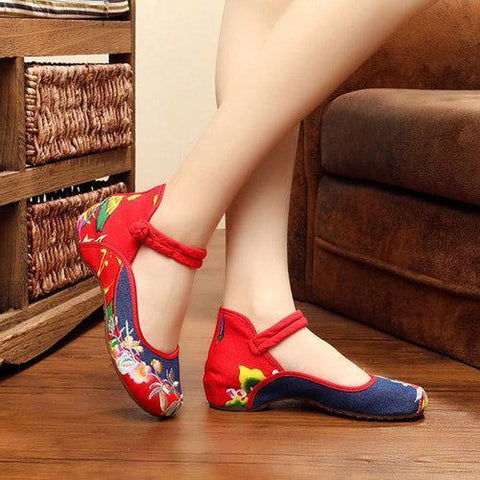 Embroidered Flower Buckle Retro Mary Jane Casual Shoes