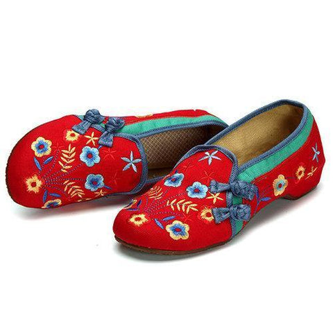 Floral Embroidered Chinese Knot Slip On Canvas Flat Loafers