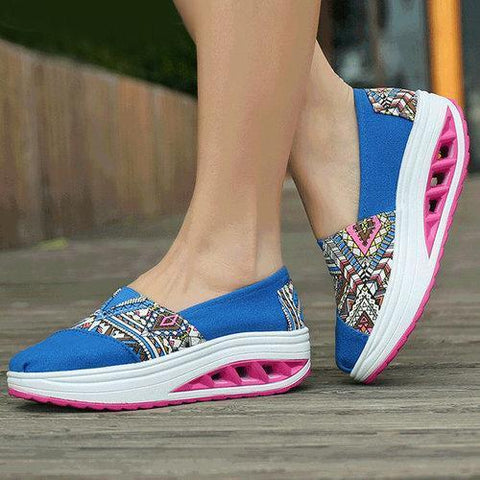 Pattern Print Comfortable Slip On Rocker Sole Shake Women Shoes