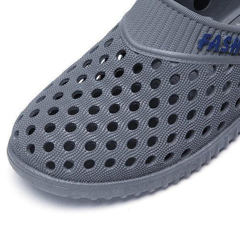 Men Hollow Out Breathable Casual Slippers Flat Slip On Beach Sandals