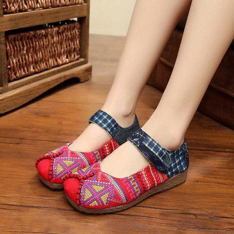 Pattern Embroidered Color Match Hook Loop Soft Sole Retro Flat Shoes