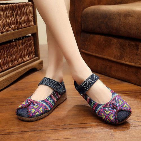 Pattern Embroidered Color Match Hook Loop Soft Sole Retro Flat Shoes