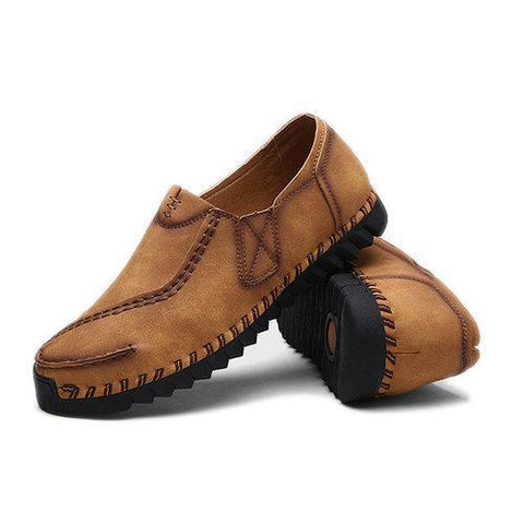 Men Retro Hand Stitching Comfortable Slip Resistant Casual Loafers