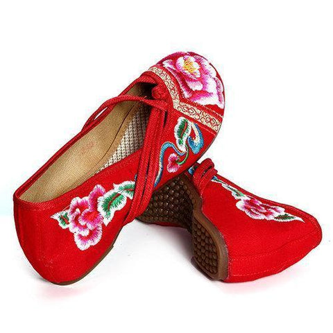 Flower Pattern Embroidery Retro Flat Chinese Knot Loafers