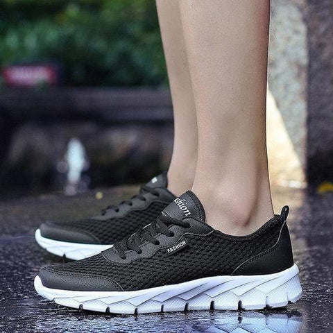 Men Mesh Fabric Breathable Pure Color Running Shoes Casual Sneakers