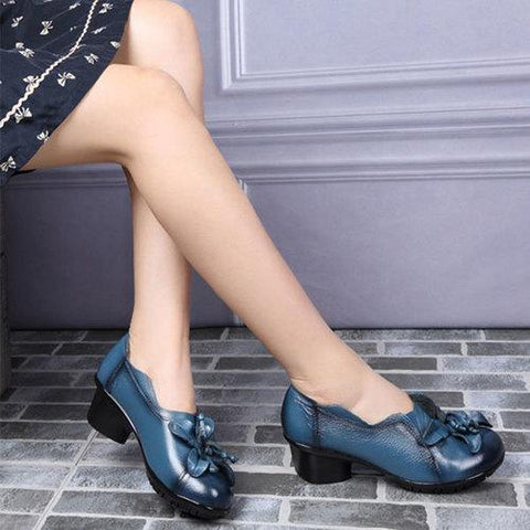 SOCOFY Flower Pure Color Mid Heel Retro Soft Pumps