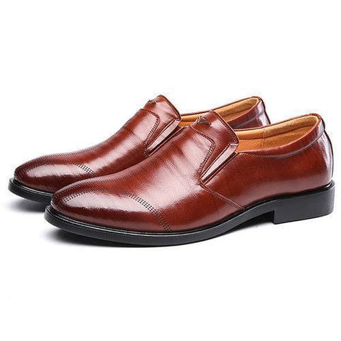 Men Vintage Pointed Toe Breathable Slip On Leather Dress Shoes