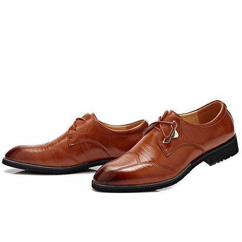 Men Vintage British Style Pointed Toe Business Casual Lace Up Dress Shoes