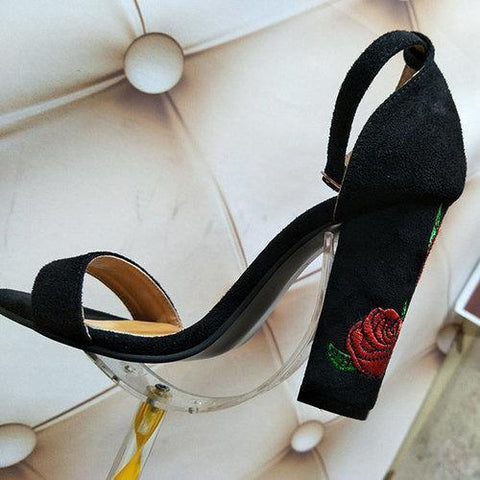 Large Size Peep Toe Rose Flower Chunky Heel Solid Strap Buckle Pumps