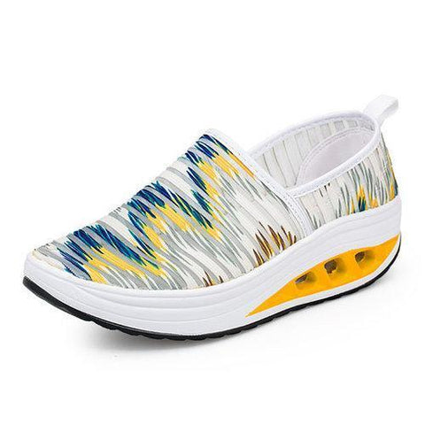 Stripe Elastic Mesh Rocker Sole Shake Shoes For Women