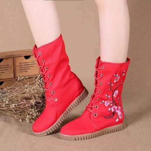 Plum Blossom Embroidered Height Increasing Warm Fur Lining Mid Calf Boots