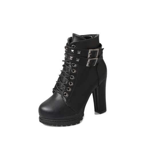 Chunky Heel Zipper Boots