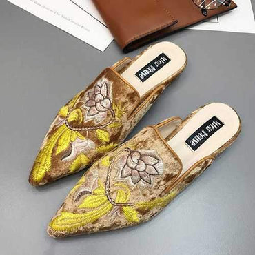 Pointed Toe Fashion 3D Embroidered Flat Loafers For Women