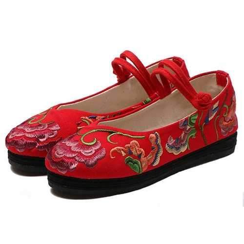 Buckle Folkways Vintage Flat Shoes