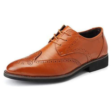 Men Brogue Carved Pointed Toe Lace Up Oxfords