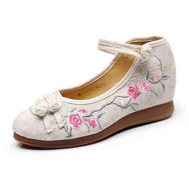 Chinese Knot Flower Vintage Flats