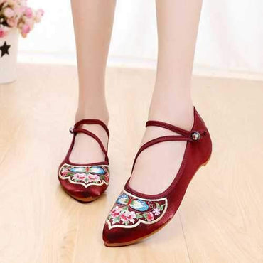 Flower Floways Embroidered Buckle Shoes