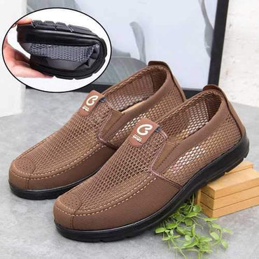 Men Old Peking Style Soft Sole Mesh Shoes