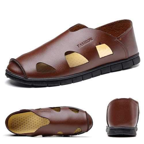 Men Hole Collapsible Heel LoafersCasual Sandals