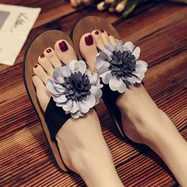 Flower Clip Toe Flip Flops