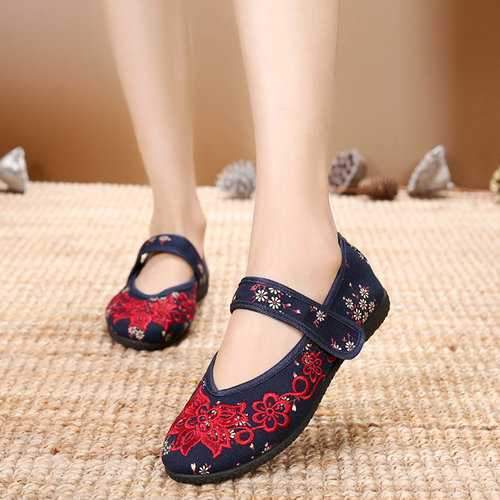 Flat Embroidered Wedding Shoes